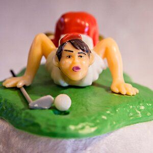 Vtg Wilton Comical Golfer Cake Topper Decoration Blowing Ball into hole